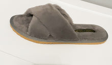 Load image into Gallery viewer, The Bailey Slippers - Grey
